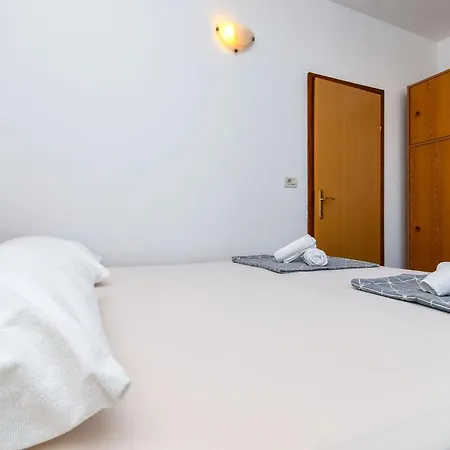 Apartment Mara Apartment Trogir