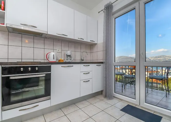 Mara Apartman Trogir