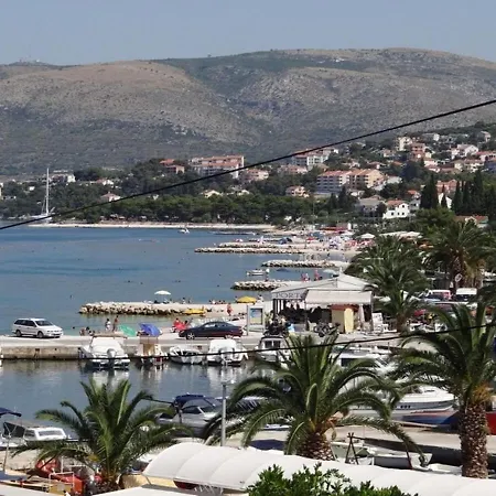 Apartment Mara Trogir